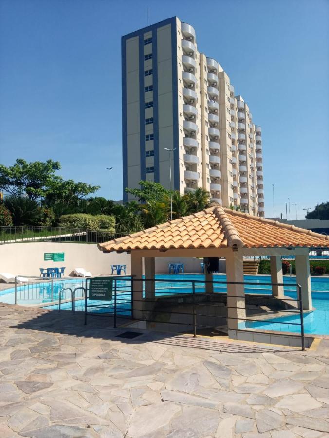 Golden Dolphin Express Apartamento